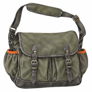 Carniers et Sacs de Chasse